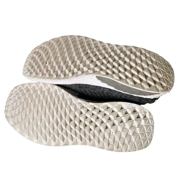 Welcome to my Closet. I’m sorry but this item is not available. - Picture 8 of 9